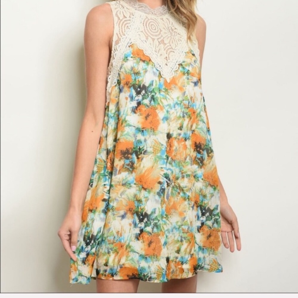 Sleeveless Floral Tunic Dress